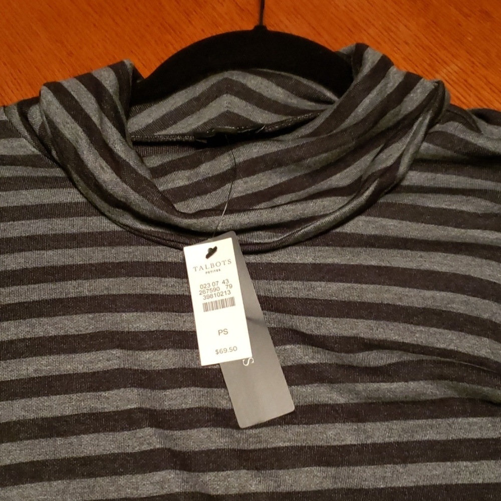 Talbots Pullover Blouse - Picture 4 of 5